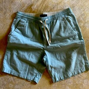 Banana Republic men’s shorts